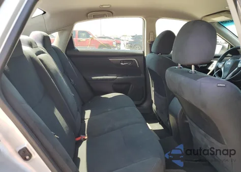 2015 Nissan Altima 2.5 S from USA, damaged, VIN 1N4AL3AP9FN373130